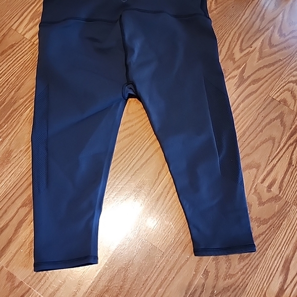 Lululemon capris leggings size 12/xl running - Picture 9 of 13